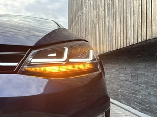 Volkswagen Golf Volkswagen Golf Variant 1.4 TSI R-line 150pk | Navigatiesysteem | Osram LED verlichting | Trekhaak uitklapbaar | Keyless entry | Stoelverwarming | Cruise control | R-stuur | Parkeersensoren voor en achter | Achteruitrijcamera - afbeelding nr 56