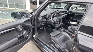 MINI Cooper | Vol | Onderh.historie | Pano.dak | Nav | Stoelverw | LED / Xenon - afbeelding nr 6