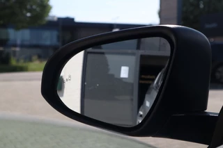 Toyota C-HR Toyota C-HR 1.8 Hybrid Dynamic Plus Dodehoek/Winterpakket/Parkeersensoren - afbeelding nr 39
