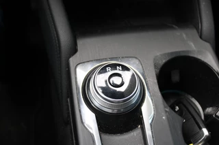 Ford Kuga Ford Kuga 2.5 PHEV Titanium | Adaptieve Cruise Control | 18 Inch Lichtmetalen Velgen | Climate Control | PDC V +A | BLIS | - afbeelding nr 25