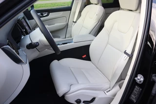 Volvo XC60 Pano/LED/Leder/Elek. sportstoelen+mem/Keyless/Camera/Virtual Cockpit/20