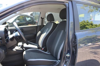 Hyundai i10 Hyundai i10 1.0 Comfort 5-zits Automaat! 