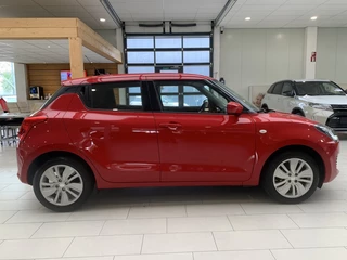 Suzuki Swift Suzuki Swift 1.2 Comfort Smart Hybride [LEASE €289,- | Airco | Lichtmetaal | - afbeelding nr 9