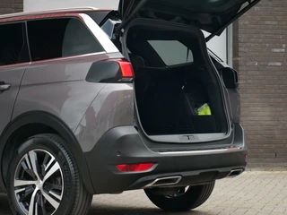 Peugeot 5008 Peugeot 5008 1.2 PureTech GT-Line Automaat| 7Persoons| Navi+BT| Camera| Dealer onderhouden - afbeelding nr 27