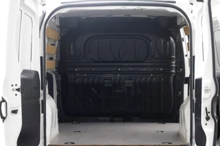Fiat Doblò Fiat Doblò Cargo 1.6 MultiJet 105pk L1H1 Airco/Cruise Control/3 Pers. 03-2022 - afbeelding nr 5