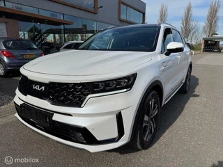 Kia Sorento Sorento 1.6 T-GDI Plug-in Hybrid 4WD Automaat DynamicPlusLine 7personen  55 km volledig elektrisch rijden , hierna hybride aandrijving , Panormadak , Trekhaak afneembaar , Parkeerhulp voor & Achter , Stoel en stuur verwarming  , Keyless - afbeelding nr 10