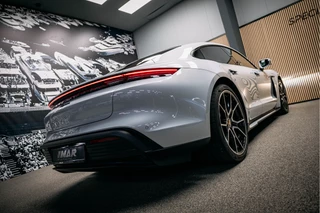 Porsche Taycan Porsche Taycan Performance 84 kWh Goed uitgevoerde Taycan met lage km stand NL geleverd - afbeelding nr 10