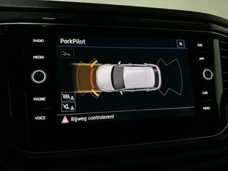 Volkswagen T-Roc Volkswagen T-Roc 1.5 TSI Sport R-Line Pano CarPlay ACC NAP - afbeelding nr 37