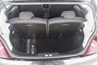 Peugeot 108 Peugeot 108 1.0 e-VTi 69PK Active airco|tel|geen import - afbeelding nr 13