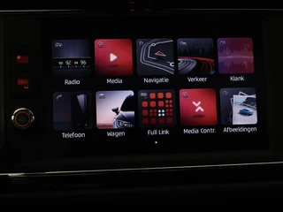 SEAT Leon SEAT Leon 1.5 TSI FR Ultimate Edition Black | Panoramadak |  Stoelverwarming | Adaptive cruise | Beats Audio | Sfeerverlichting | Carplay | Leder/Alcantara | Full LED | Virtual Cockpit | Keyless | Navigatie - afbeelding nr 28
