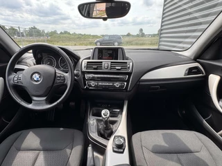 BMW 1 Serie BMW 1-serie 116i Sport Facelift mod| 130.000KM | Dealer OH - afbeelding nr 19