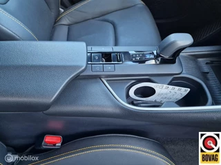 Toyota C-HR Toyota C-HR 2.0 Hybride Première Edition Bi-Tone Panoramadak meest luxe uitvoering - afbeelding nr 19