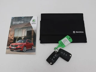 Škoda Kamiq Skoda Kamiq 1.5 TSI Business Edtion | Stoelverwarming |  Camera | Trekhaak | Carplay | Keyless | Full LED | Virtual Cockpit | Navigatie | Climate control | Parkeerhulp | Cruise control - afbeelding nr 24