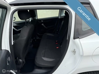 Peugeot 2008 Peugeot 2008 1.2 PureTech Blue.L * AUTOMAAT * NETTE AUTO  * - afbeelding nr 8