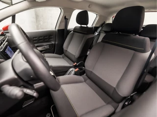 Citroën C3 Citroën C3 1.2 PureTech C-Series Automaat (APPLE CARPLAY, GROOT NAVI, CRUISE, PARKEERSENSOREN, SPORTSTOELEN, LANE ASSIST, LED KOPLAMPEN, NIEUWSTAAT) - afbeelding nr 12