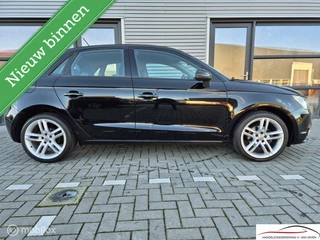 Audi A1 Sportback Audi A1 Sportback 1.2 TFSI Ambition Pro Line Business - afbeelding nr 2