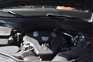 Maserati Levante | Luchtvering | Pano.dak | Camera | Keyless | DAB | Carplay | LED / Xenon | 20