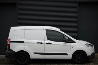 Ford Transit Courier Ford Transit Courier 1.0 | Marge | BTW & BPM Vrij | Airco | MF Stuur | Schuifdeur | Elek. ramen | 6 Versnellingen | Nieuwe APK | Onderhoudsbeurt - afbeelding nr 4