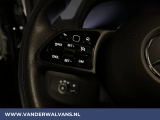 Mercedes-Benz Sprinter Mercedes-Benz Sprinter 317 CDI 170 pk L3H2 Euro6 Airco | MBUX | Camera | Apple Carplay | Cruisecontrol | Stoelverwarming Chauffeursstoel, Bijrijdersbank, Android Auto, MBUX - afbeelding nr 9