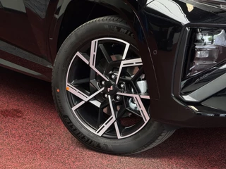 Hyundai Tucson Hyundai Tucson NIEUWE AUTO 1.6 T-GDI PHEV 252PK 4WD N-LINE SKY PANO. 360.CAMERA ELEK.KLEP ELEK.STOEL/GEHEUG.VERWARMD SUBWFR 19''LMV ZWARTE HEMEL HEADUP STOELKOELING STUURVERW. PLUG IN HYBRIDE - 5 JAAR GARANTIE - afbeelding nr 75