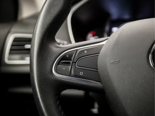 Renault Mégane Estate 141Pk Automaat (APPLE CARPLAY, VIRTUAL COCKPIT, NAVIGATIE, CLIMATE, GETINT GLAS, SPORTSTOELEN, TREKHAAK, PARKEERSENSOREN, CRUISE, NIEUWSTAAT) - afbeelding nr 18