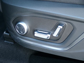 Lynk & Co 01 Lynk & Co 01 1.5, Trekhaak / Full LED / Elektr. Schuifdak / Camera 360 + Sensoren / Carplay + Android Auto / 20' LMV - afbeelding nr 22
