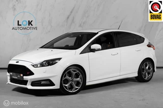 Ford Focus - 134541166-0