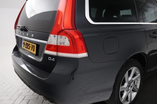 Volvo V70 Volvo V70 2.0 D4 Nordic+ 181Pk, Cruise Control, Navigatie, Parkeersensoren, LEDER - afbeelding nr 5