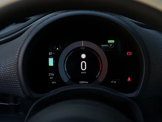 Fiat 500 Fiat 500 La Prima 42 kWh | Technology | Winter | BTW | 17