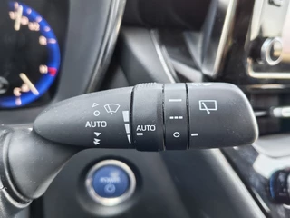 Toyota Corolla Touring Sports Toyota Corolla Touring Sports 1.8 Hybrid Dynamic Bi-Tone | Trekhaak | Head-Up Display | Stoel- - afbeelding nr 14