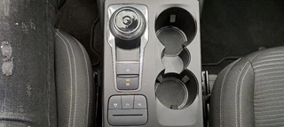 Ford Kuga Ford Kuga 2.5 PHEV Titanium 225pk | Winterpack | Afneembare Trekhaak | 1.500kg Trekgewicht | All Weather Michelin Cross Climate | Sync 3 Navigatie - afbeelding nr 21