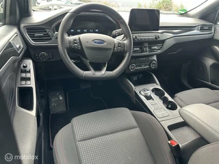 Ford Focus Ford Focus 1.5 EcoBoost ST LINE - afbeelding nr 10