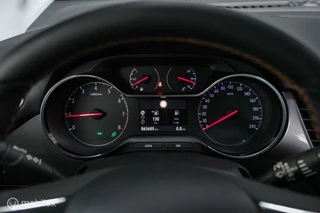 Opel Crossland X Opel Crossland X 1.2 Turbo | CarPlay | Camera | Trekhaak | 1e eigenaar | NL auto NAP | Head up display | sport stoelen | - afbeelding nr 25