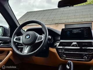 BMW 5 Serie BMW 5-serie 530e iPerformance High Executive Head-up Adap cruise parkeer assistent softclose - afbeelding nr 39