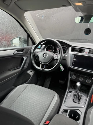 Volkswagen Tiguan Volkswagen Tiguan 1.5 TSI ACT Comfortline Business Automaat - afbeelding nr 30