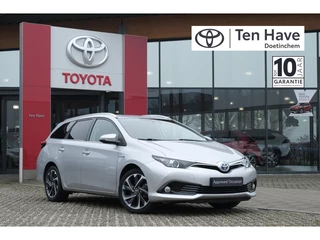 Toyota Auris - 391979378-0