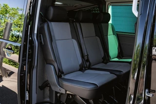 Volkswagen Caravelle Volkswagen Caravelle T6.1 2.0 TDI 204 PK DSG L2H1 A-KLEP FULL OPTIONS ACC | LED | Leder | Side Assist | Privacy glass | - afbeelding nr 6