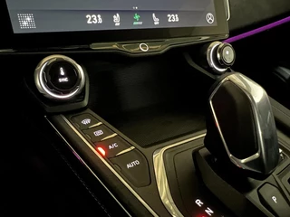 Lynk & Co 01 Lynk & Co 01 1.5 Plug-in Black Edition Sfeerver. Pano NAP - afbeelding nr 56
