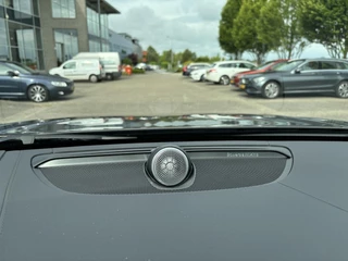Volvo V90 Volvo V90 2.0 T8 Plug-in hybrid AWD Ultra Executive Edition | Modeljaar 2026 | Privacy Glas | Bowers & Wilkins | Luchtvering | Massagestoelen - afbeelding nr 10