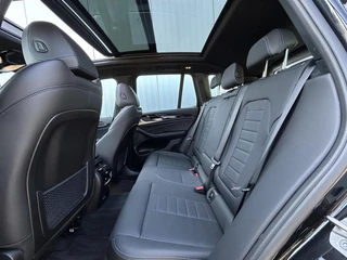 BMW X3 BMW X3 M40i xDrive 6 CILINDER 360pk Business Edition Plus PANO I HARMAN/ KARDON I 20