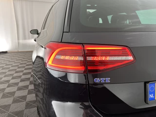 Volkswagen Passat Volkswagen Passat Variant 1.4 TSI GTE Highline Aut. *PANO | LEATHER-ALCANTARA | FULL-LED | NAVI-FULLMAP | ERGONOMIC-SPORT-SEATS | CARPLAY | CAMERA | DAB+ | ECC | HEATED-SEATS | PDC | TOWBAR | SHIFT-PADDLES | AMBIENT-LIGHT | 17''ALU* - afbeelding nr 35