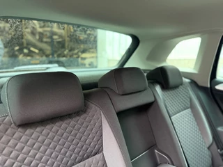 Volkswagen Tiguan Volkswagen Tiguan 1.5 TSI ACT Comfortline Business Automaat - afbeelding nr 28
