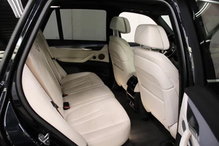 BMW X5 BMW X5 xDrive40e LEASE 625 EURO PER MAAND BMW X5 xDrive40e LEASE 495 EURO PER MAAND - afbeelding nr 10