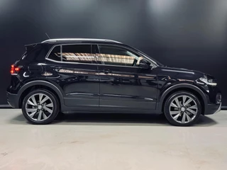 Volkswagen T-Cross Volkswagen T-Cross 1.0 TSI Style 116PK, Virtual Cockpit, Voll Led, Navi, ACC, Apple Carplay, Blind Spot, Prive Glas, PDC, 18