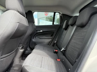 Jeep Avenger Jeep Avenger Longitude 54 kWh | Navi | Carplay | Stoelverwarming | - afbeelding nr 16