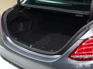 Mercedes-Benz C-Klasse Mercedes C180 AMG+ UPG. BUSINESS / CAMERA / TREKHAAK / ELEKT. STOELEN / LEDER / 18