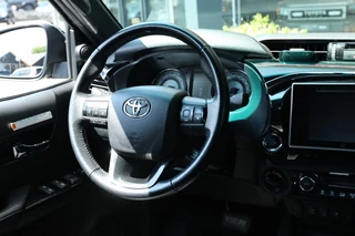 Toyota Hilux Toyota Hilux 2.4 D-4D DUBBEL CABIN EXECUTIVE BE TREKKER A/T 5 SITZ 4WD VAN - afbeelding nr 10