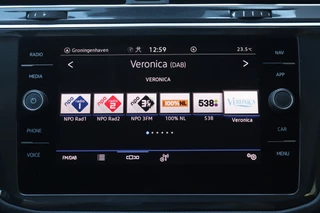 Volkswagen Tiguan Volkswagen Tiguan 1.4 TSI eHybrid Edition LED/Navi/Trekhaak wegkl./Virtual Cockpit/App-Connect/18