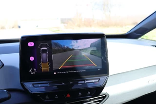 Volkswagen ID.3 Volkswagen ID.3 First Plus 58 kWh 3 fase adaptive cruise lane asist carplay stoel+stuur verwarming sfeerverlichting camera regensensor - afbeelding nr 15