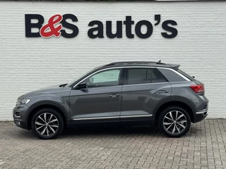 Volkswagen T-Roc Volkswagen T-ROC 1.5 TSI Sport Led Adaptive cruise Climate control Navigatie Pdc voor+achter DAB - afbeelding nr 14